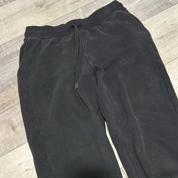Lululemon scuba jogger - Picture 2 of 6